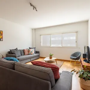 Modern In Parque Nacoes Apartamento